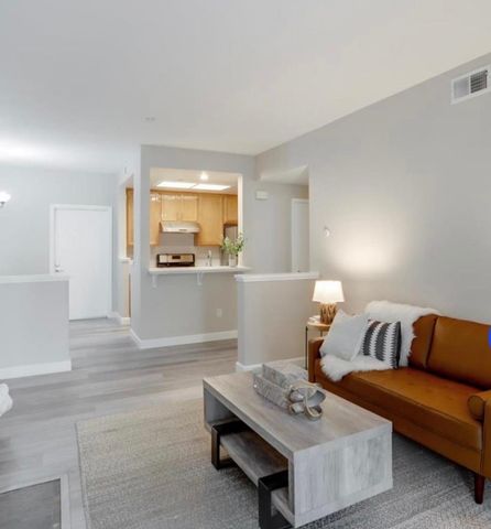 609 Arcadia Terrace 104, Sunnyvale, CA 94085