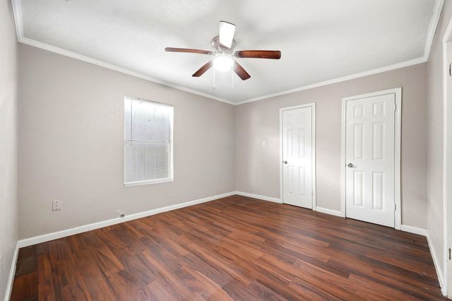 319 W 1st Street, Crosby, TX 77532