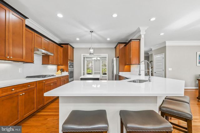 7022 BARCLAY DR, Fredericksburg, VA 22407