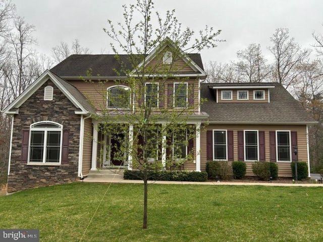 7022 BARCLAY DR, Fredericksburg, VA 22407