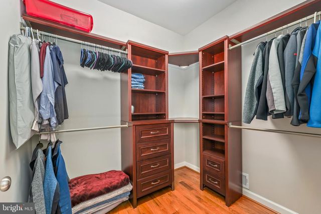 7022 BARCLAY DR, Fredericksburg, VA 22407
