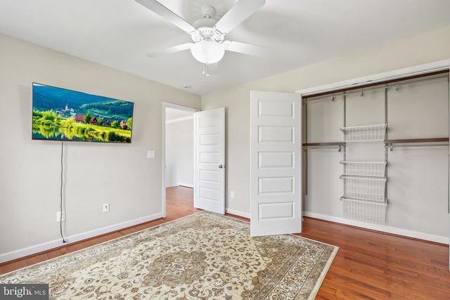 7022 BARCLAY DR, Fredericksburg, VA 22407
