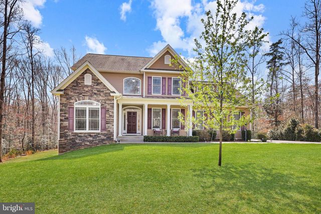 7022 BARCLAY DR, Fredericksburg, VA 22407