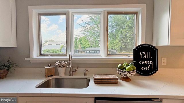 46 SMITH AVE, Hamilton, NJ 08619