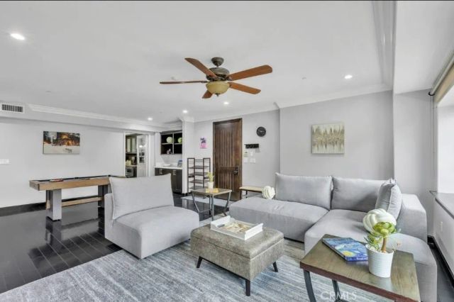 155 Cordova Street 203, Pasadena, CA 91105