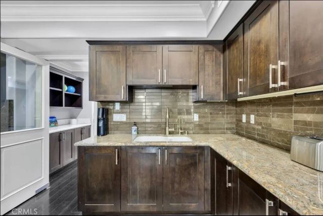 155 Cordova Street 203, Pasadena, CA 91105