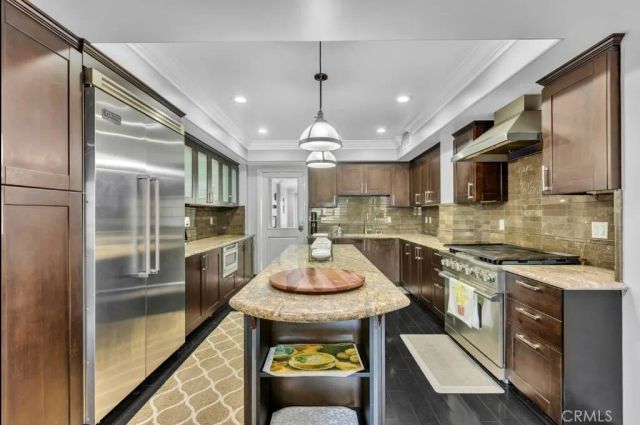 155 Cordova Street 203, Pasadena, CA 91105