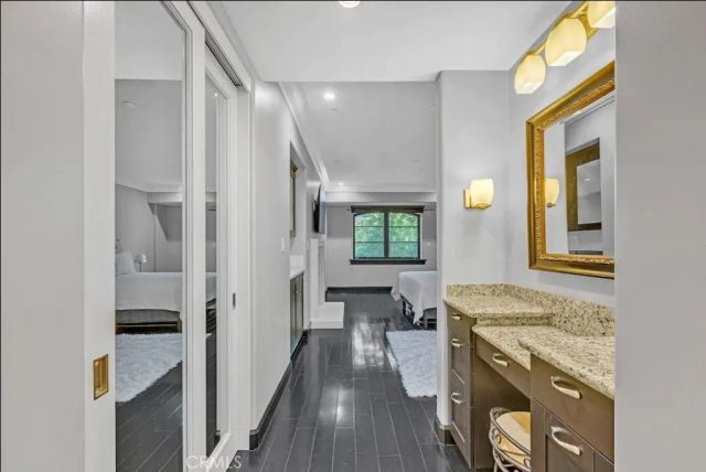 155 Cordova Street 203, Pasadena, CA 91105