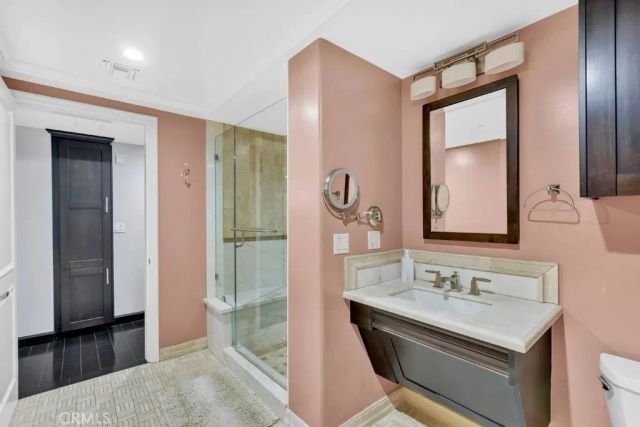 155 Cordova Street 203, Pasadena, CA 91105