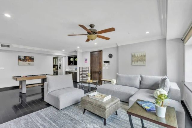 155 Cordova Street 203, Pasadena, CA 91105