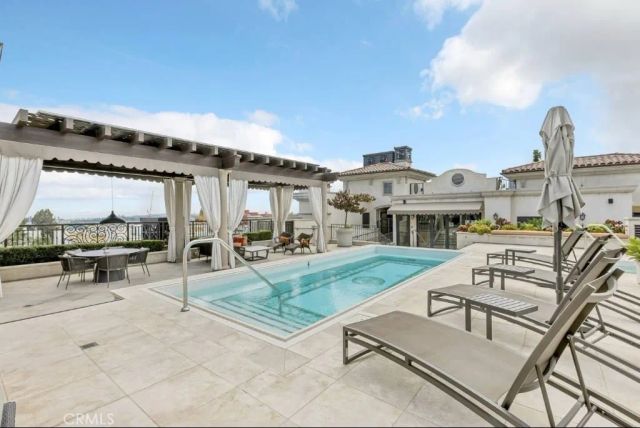 155 Cordova Street 203, Pasadena, CA 91105