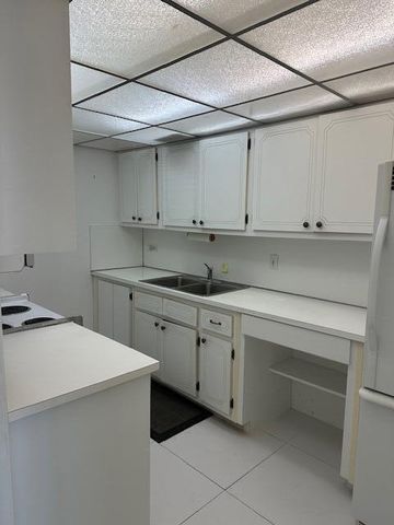 1208 Marine Way 108, North Palm Beach, FL 33408