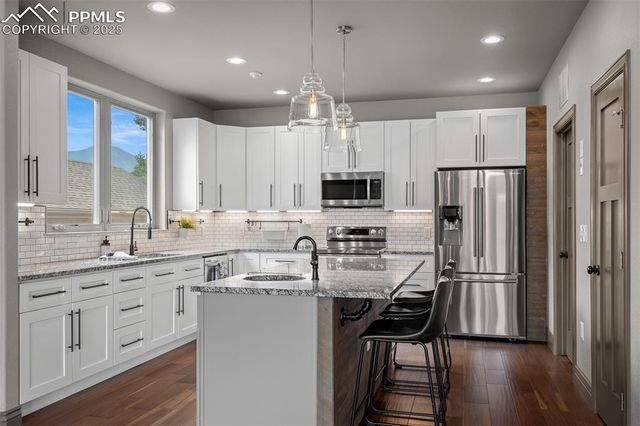 4045 Ramshorn Point, Colorado Springs, CO 80904