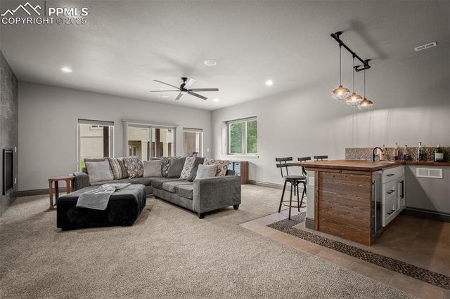 4045 Ramshorn Point, Colorado Springs, CO 80904