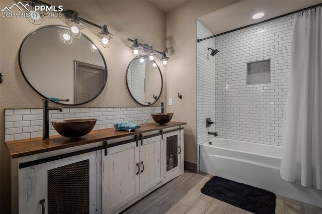 4045 Ramshorn Point, Colorado Springs, CO 80904