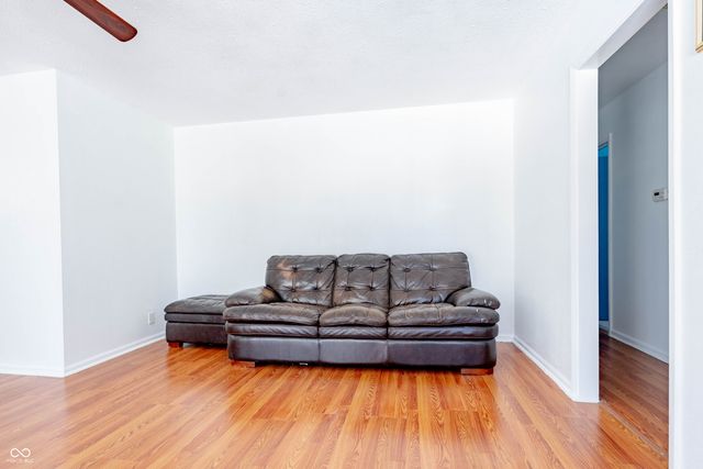 625 W Southport Road, Indianapolis, IN 46217