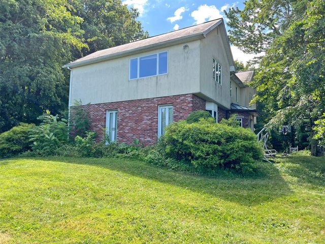 5575 WILLIAMS Road, North East, PA 16428