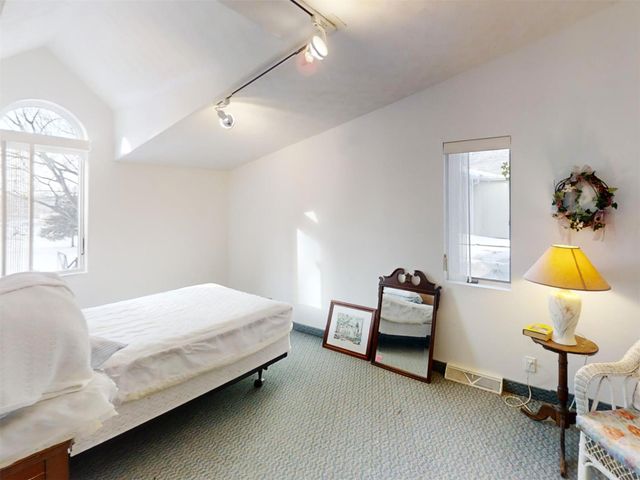 5575 WILLIAMS Road, North East, PA 16428