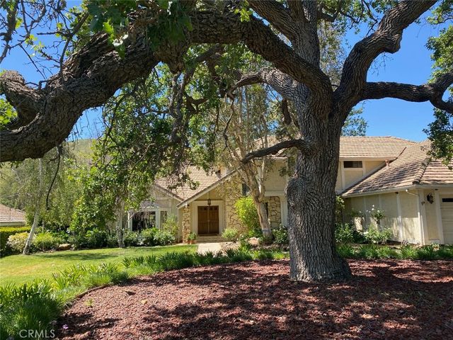 1575 Larkfield, Westlake Village, CA 91362