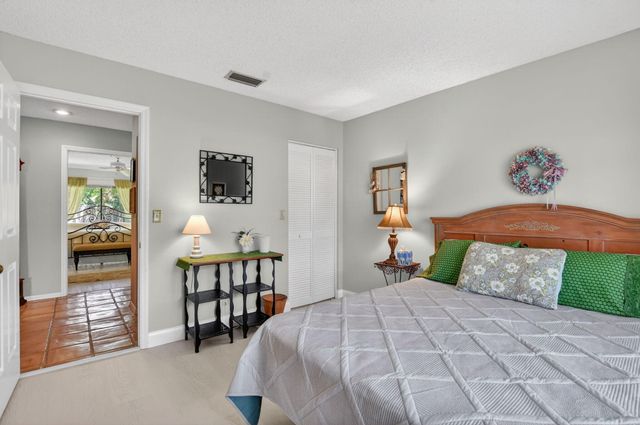 18265 181st Circle S, Boca Raton, FL 33498