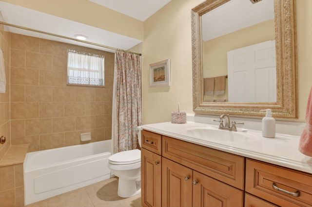 18265 181st Circle S, Boca Raton, FL 33498
