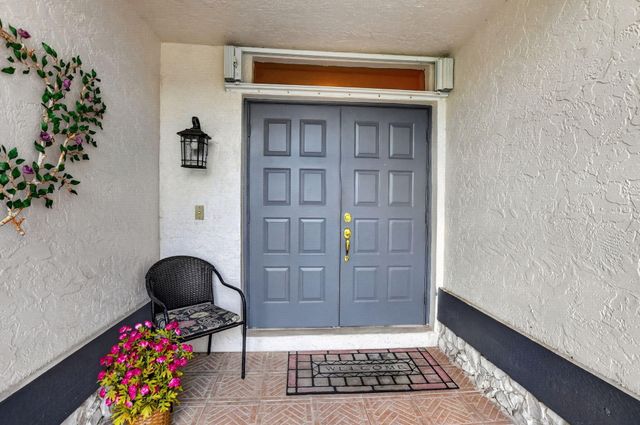 18265 181st Circle S, Boca Raton, FL 33498