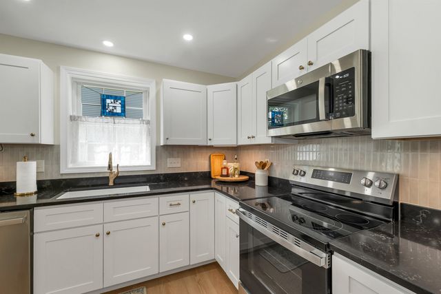 274 Pine Street, Laconia, NH 03246