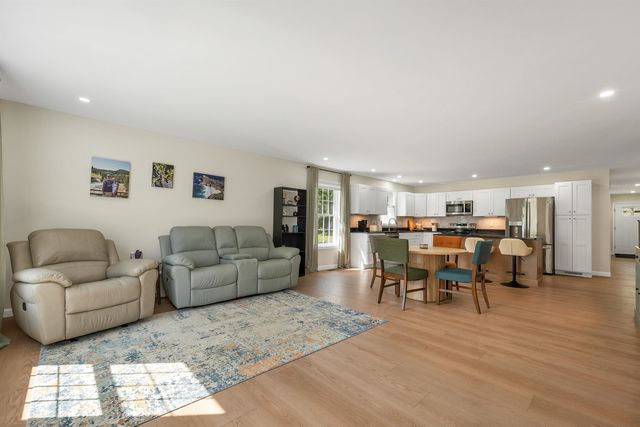 274 Pine Street, Laconia, NH 03246