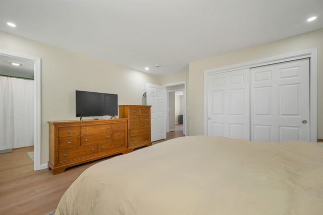 274 Pine Street, Laconia, NH 03246