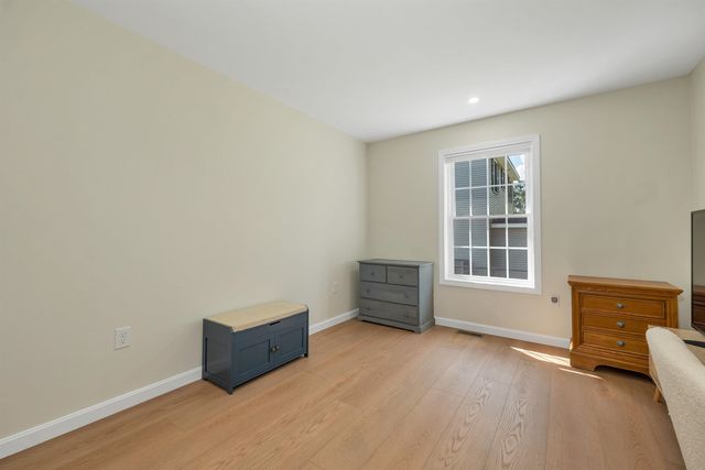 274 Pine Street, Laconia, NH 03246