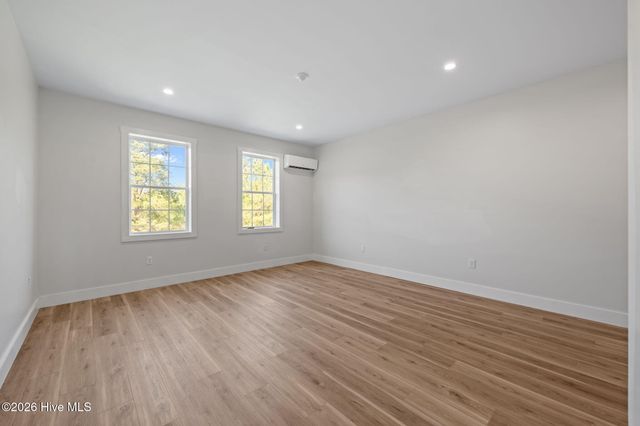 2180 Nc 304 A, Bayboro, NC 28515