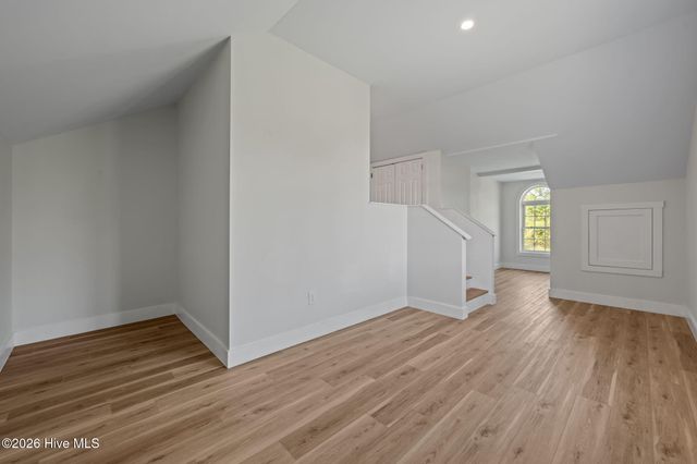 2180 Nc 304 A, Bayboro, NC 28515