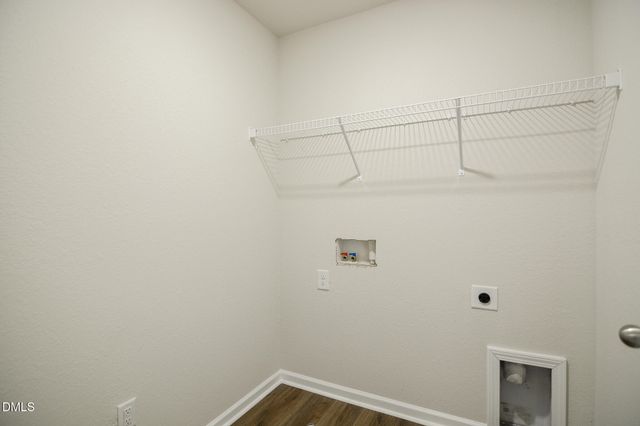 745 Frosty Way, Zebulon, NC 27597