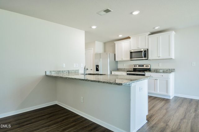 745 Frosty Way, Zebulon, NC 27597