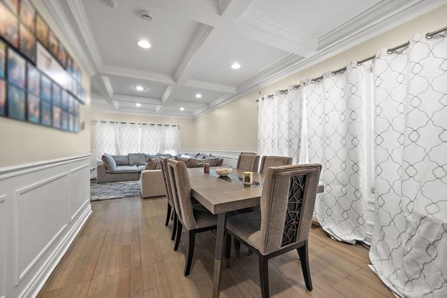 1435 Gunderson Avenue, Berwyn, IL 60402