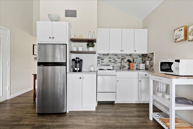11863 Wimbledon Circle 540, Wellington, FL 33414