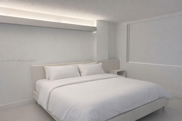 6917 Collins Ave 820, Miami Beach, FL 33141