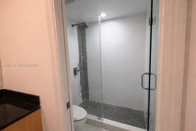 6917 Collins Ave 820, Miami Beach, FL 33141