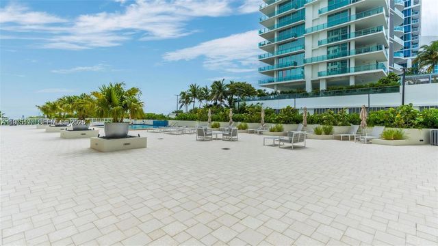 6917 Collins Ave 820, Miami Beach, FL 33141