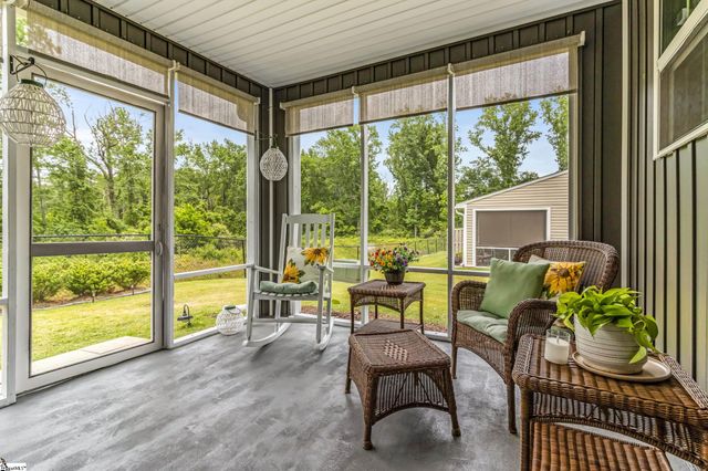 403 Aldworth Lane, Fountain Inn, SC 29644