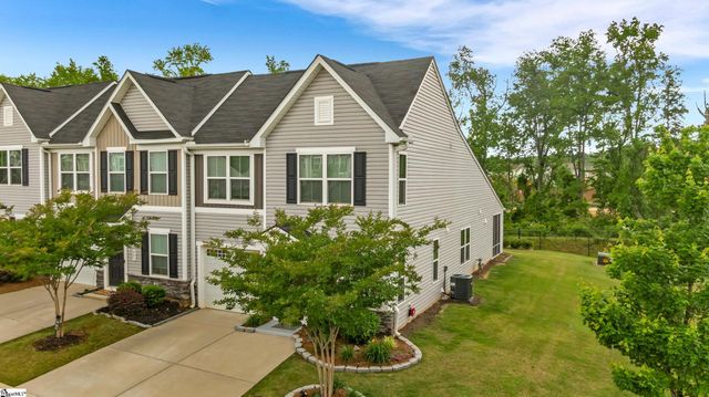 403 Aldworth Lane, Fountain Inn, SC 29644