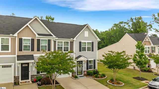 403 Aldworth Lane, Fountain Inn, SC 29644