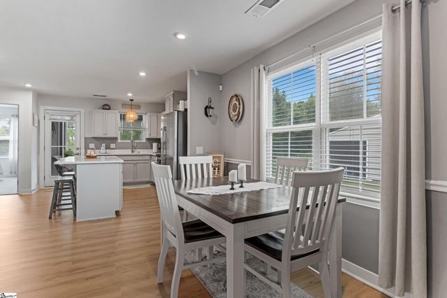 403 Aldworth Lane, Fountain Inn, SC 29644