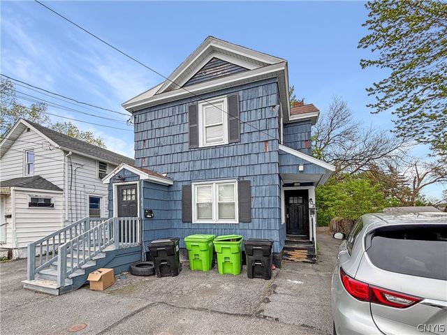 102 Woodbury Avenue, Salina, NY 13206