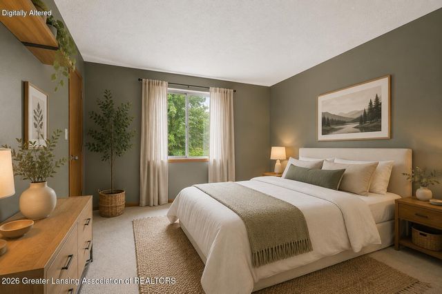 1725 Whitegate Lane, East Lansing, MI 48823