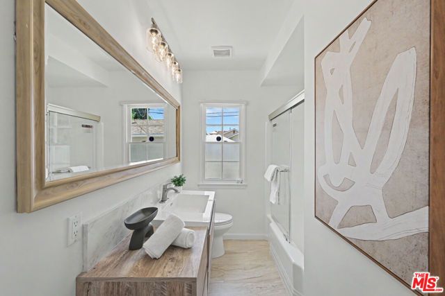 5119 Enfield Avenue, Encino (los Angeles), CA 91316