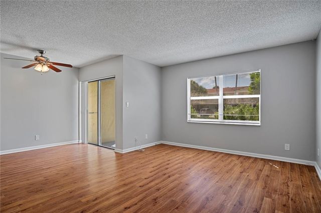 2121 NE 36th Street 2121, Lighthouse Point, FL 33064
