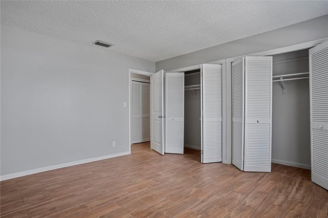 2121 NE 36th Street 2121, Lighthouse Point, FL 33064