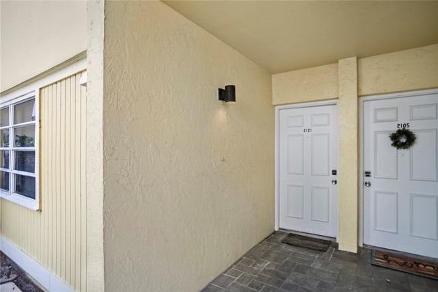 2121 NE 36th Street 2121, Lighthouse Point, FL 33064