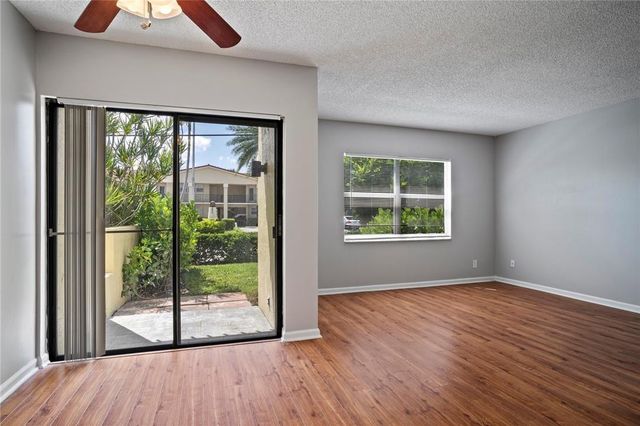 2121 NE 36th Street 2121, Lighthouse Point, FL 33064